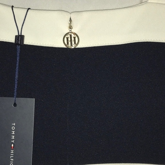 Tommy Hilfiger Color Block Scuba Crepe Jumpsuit - Picture 8 of 10